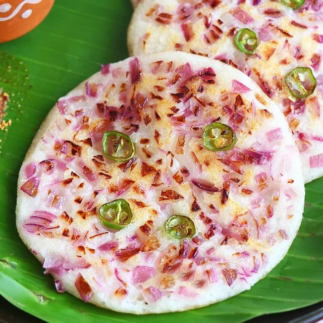 Onion Uttapam.