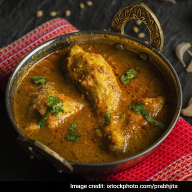 Andhra Chicken Curry.