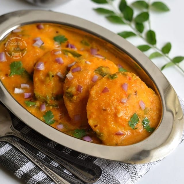 Idly with Sambar.